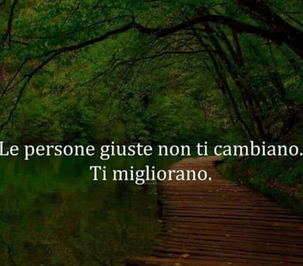 Alice Nel Paese Delle Meraviglie Gavardo Kültér fotó